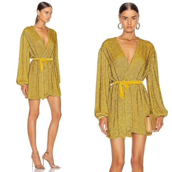Retrofete Gabrielle Sequin Robe Dress in Gold Size Medium Retrofete Gabrielle Sequin Robe Dress in Gold Size Medium